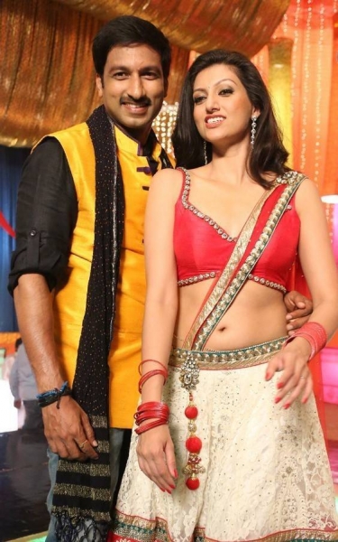 loukyam movie stills